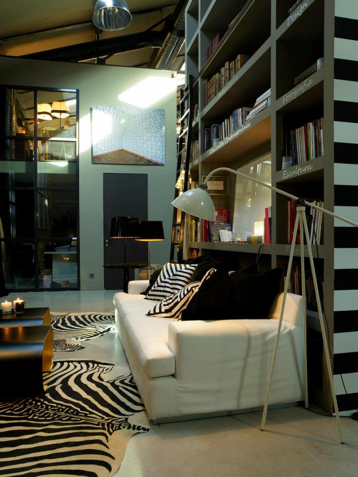 Black and White 2012 SAV Interior