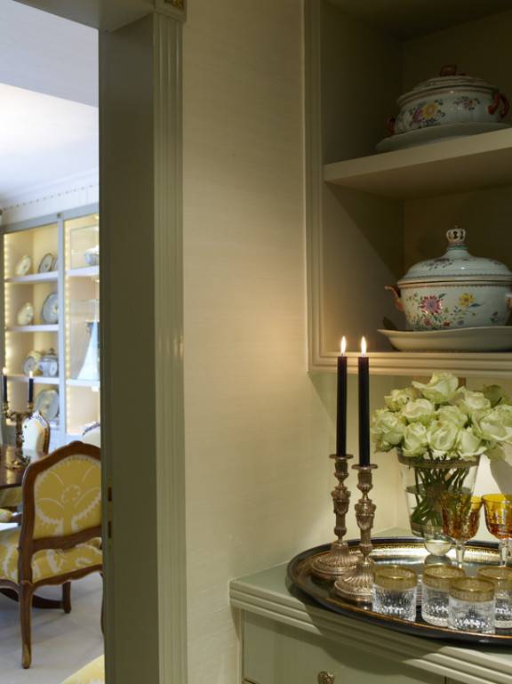 SAV chic parisien apartment interior design architecture project luxury modern decor classic collectible antiques
