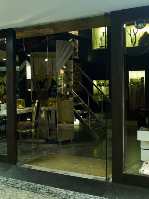 SAV éclaire store commercial interior design architecture project luxury pop rustic furniture light industrial