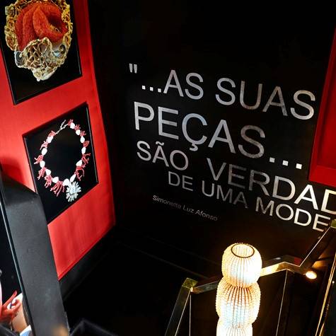 SAV jewelry in black and red commercial interior design architecture project luxury modern uniqueness building rustic pieces mixture color