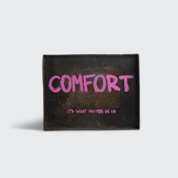SAV artful tray comfort pink interior design architecture product small objects lifestyle luxury handmade limited edition small expressions commandments yellow blue green pink white black versatile art piece practical perfect combination collection